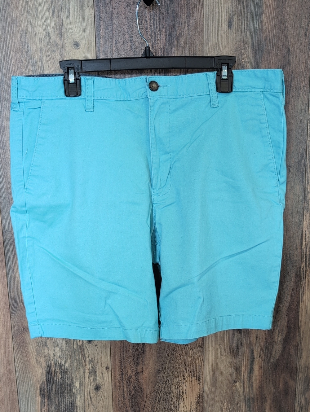 George Men's Aqua Flat Front Chino Shorts 36    662A